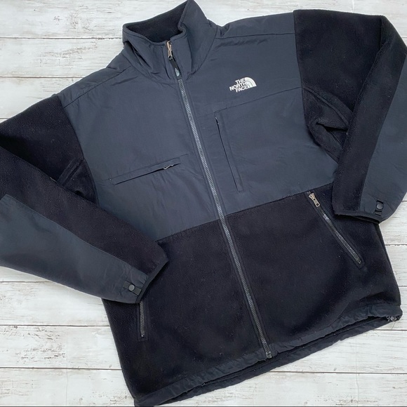 The North Face Other - The North Face Men's Denali Black Jacket - Large